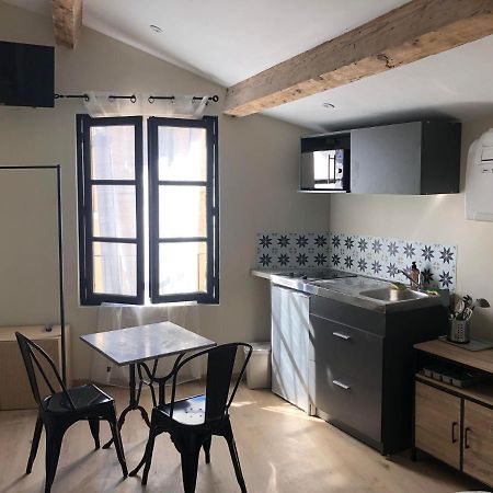 Arles: Studio De La Place Exteriér fotografie