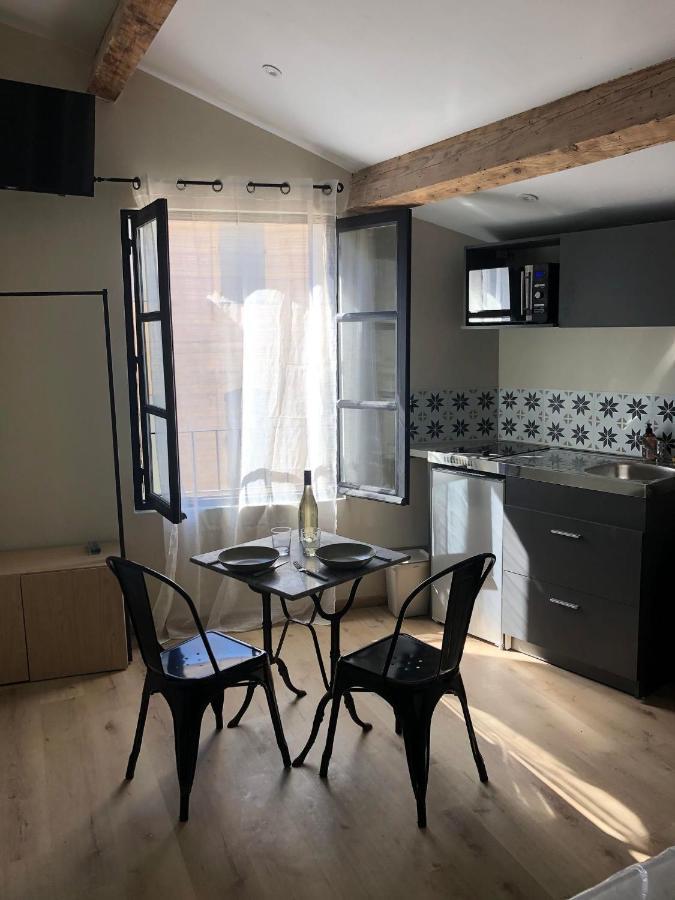 Arles: Studio De La Place Exteriér fotografie